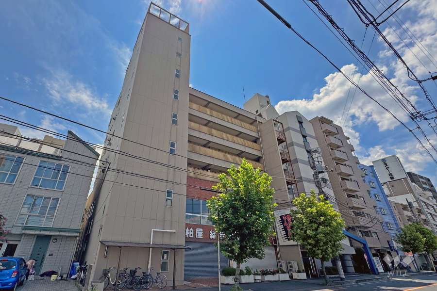 サニーコーポ蕨の外観（北東側から）