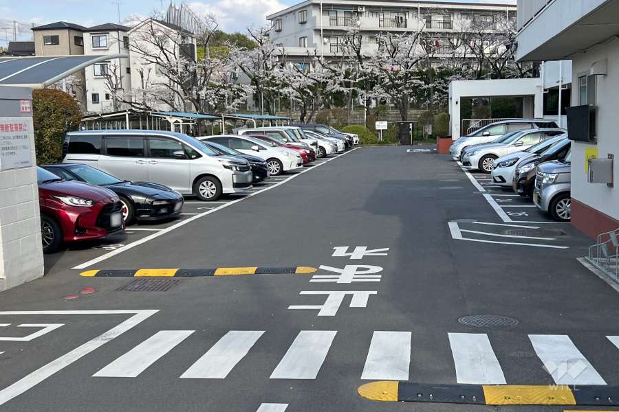 敷地内駐車場（屋外平面式）