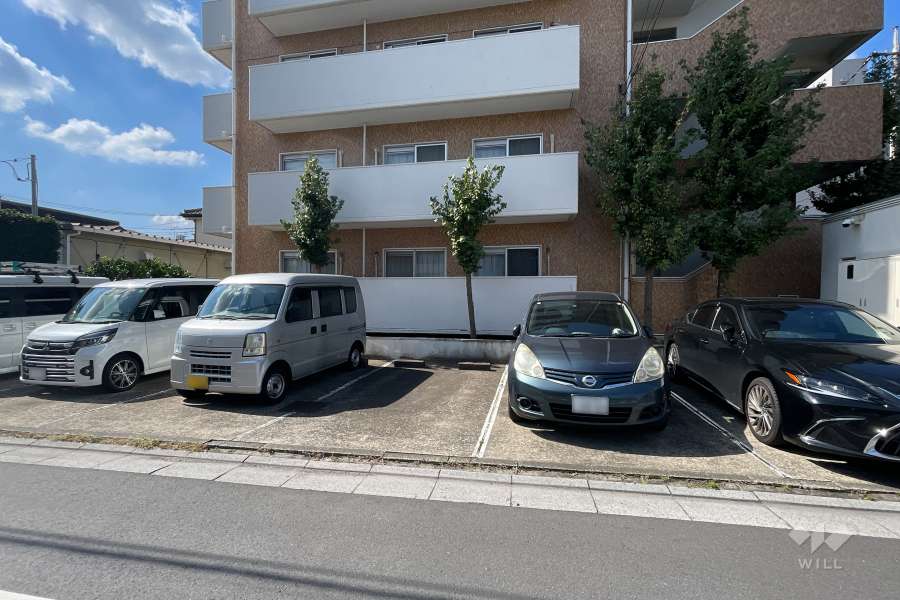 敷地内駐車場（屋外平面式）
