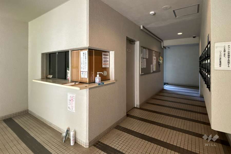 エントランスホール