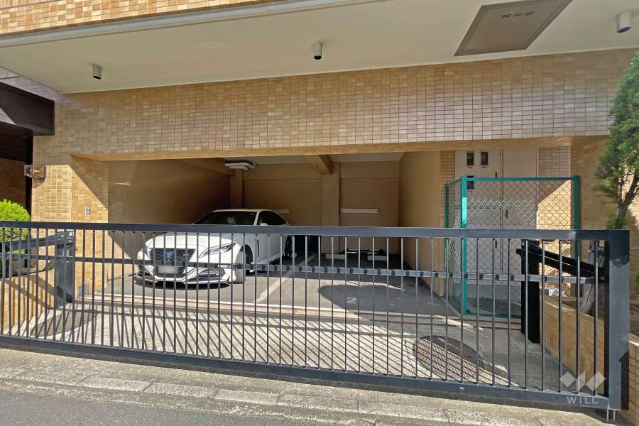 敷地内駐車場（屋外平面式）