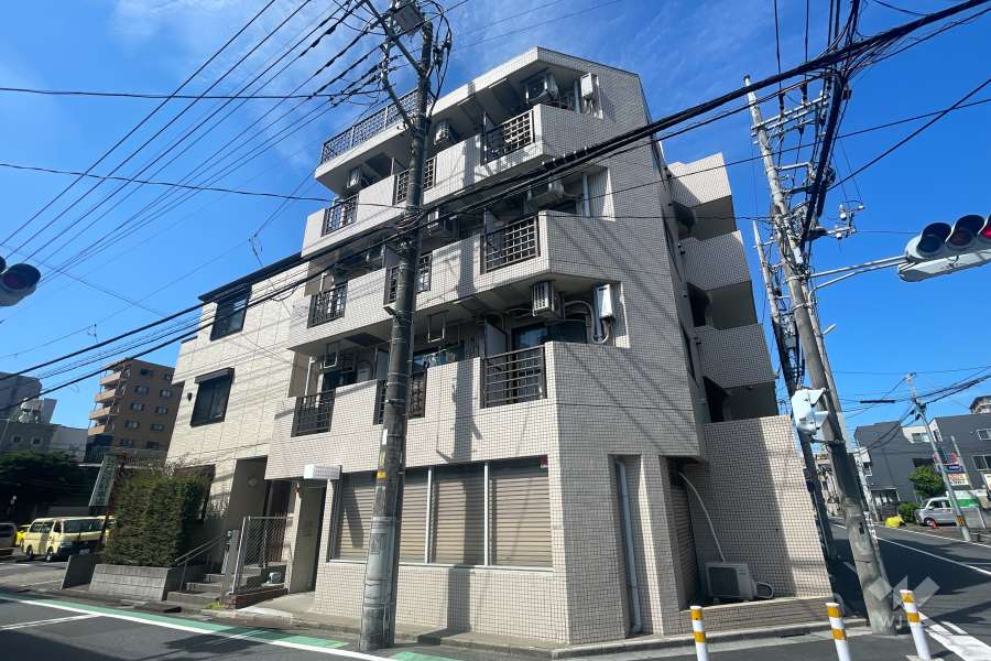 マリオン川口第1の外観（北東側から）