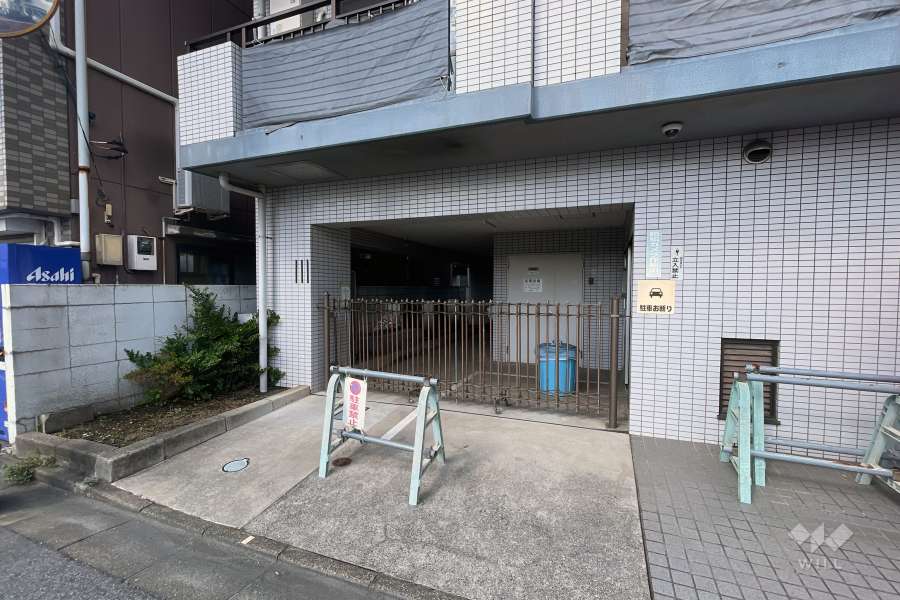 敷地内駐車場（屋外平面式）