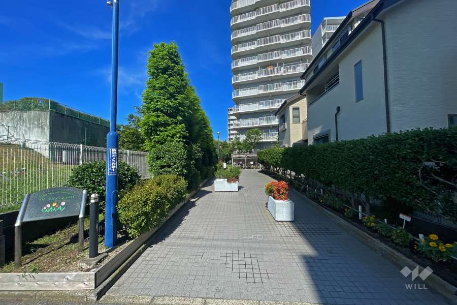エントランスアプローチ