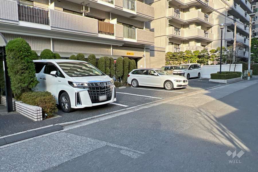 敷地内駐車場（屋外平面式）