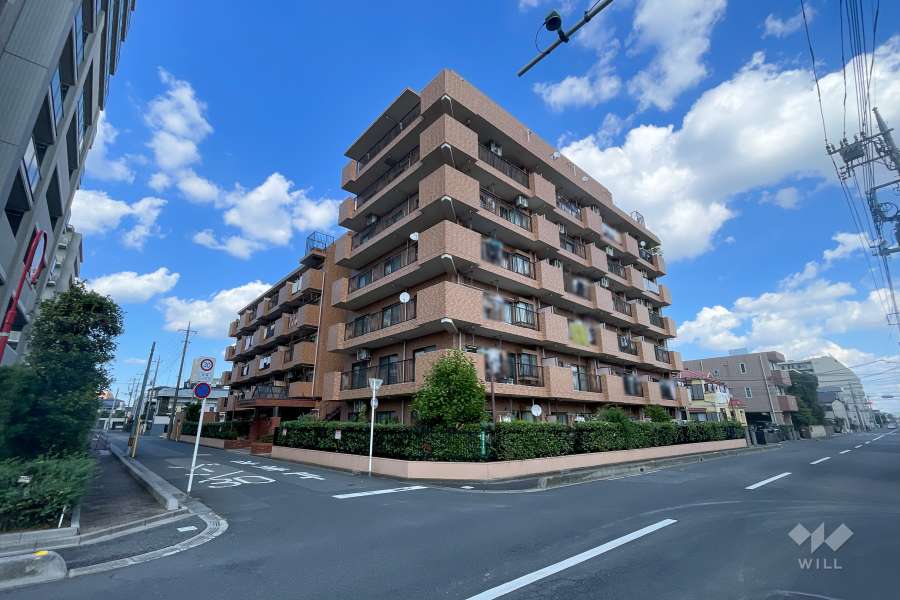 ライオンズマンション川口青木町公園の外観（南西側から）