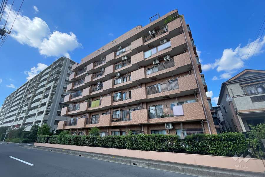 ライオンズマンション川口青木町公園の外観（南東側から）