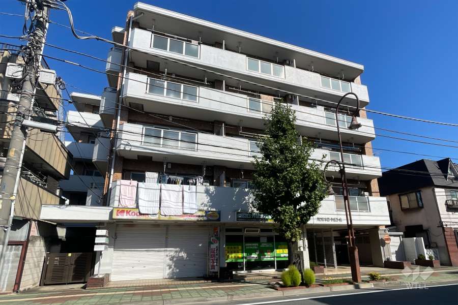 川口青木ローヤルコーポの外観（南西側から）
