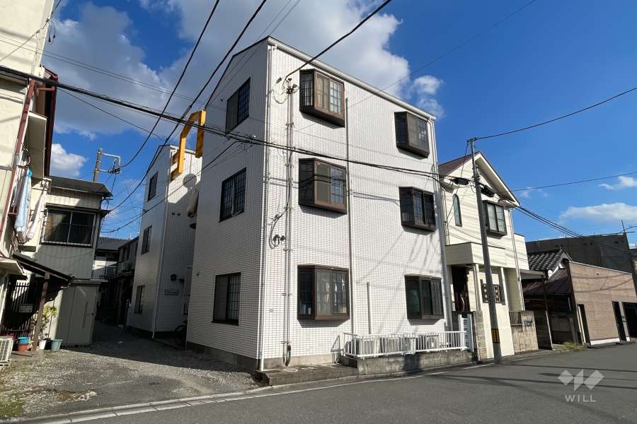 シルフィード西川口の外観（北西側から）