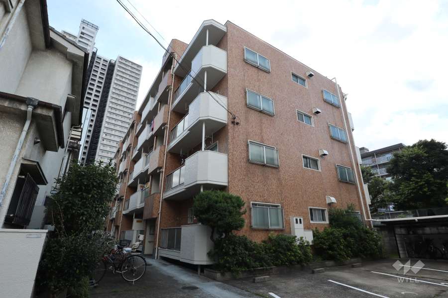 川口第1ローヤルコーポの外観（北東側から）