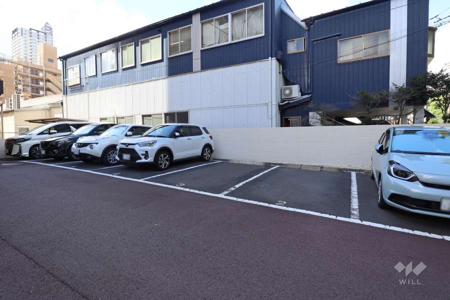 敷地内駐車場（屋外平面式）