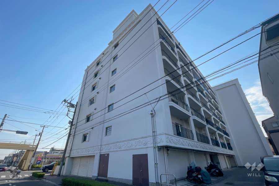 シャンボール西川口の外観（北西側から）