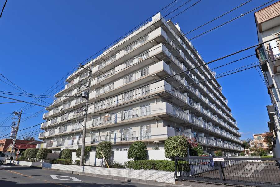 エンゼル川口グリーンハイツの外観（南側から）