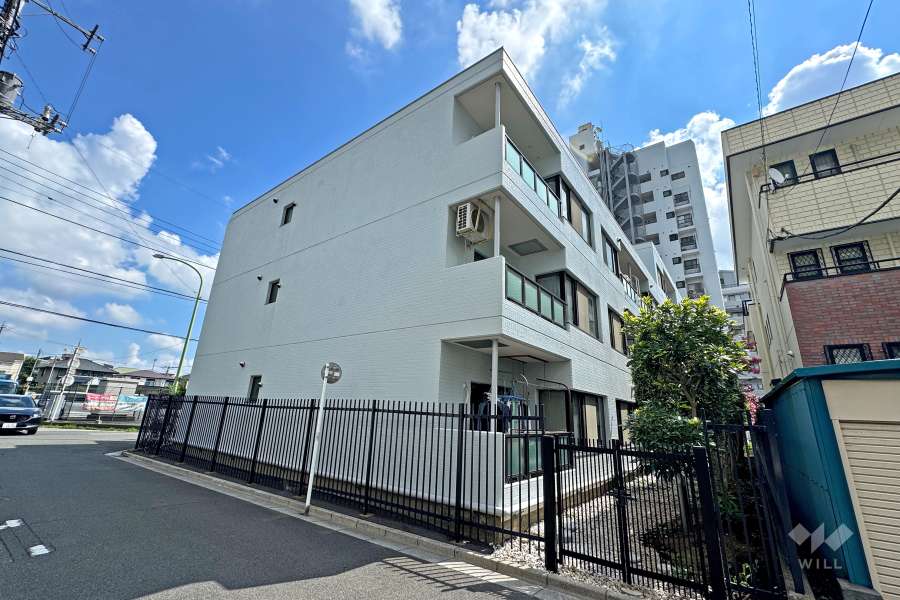 サンライフ並木の外観（南西側から）