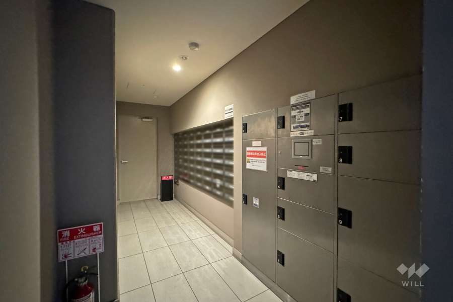 宅配ボックスと共用ポスト