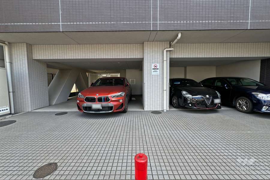 敷地内駐車場（屋内平面式）