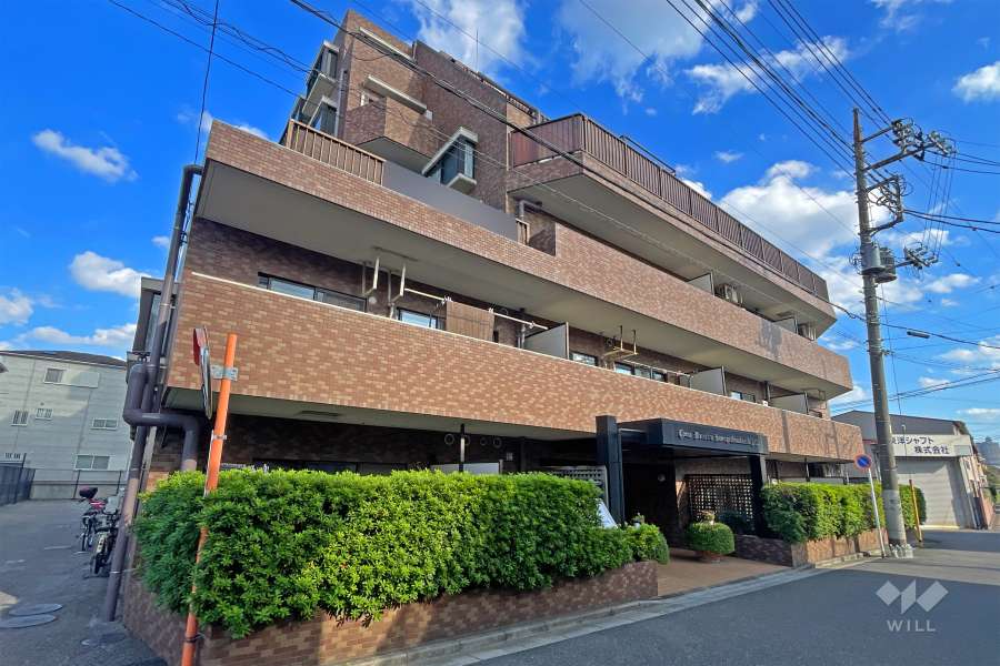ライオンズマンション川口中青木第2の外観（北西側から）