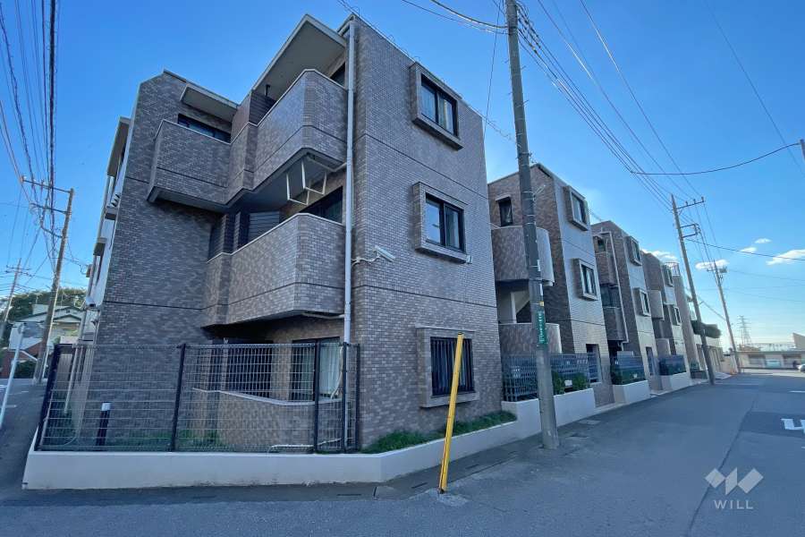 ライオンズマンション川口東本郷台の外観（北東側から）