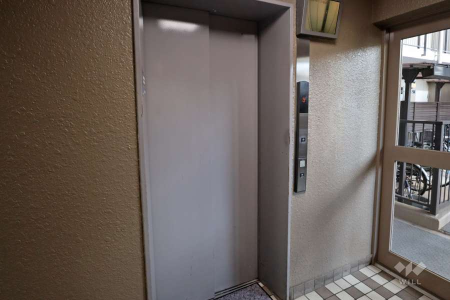 エレベーター
