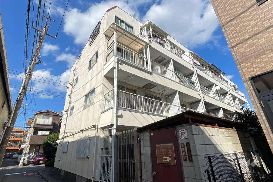 第５つくしマンションの外観（南西側から）