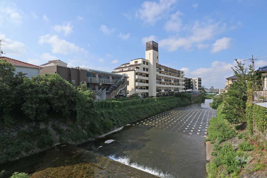 サニーコーポ石橋の遠景