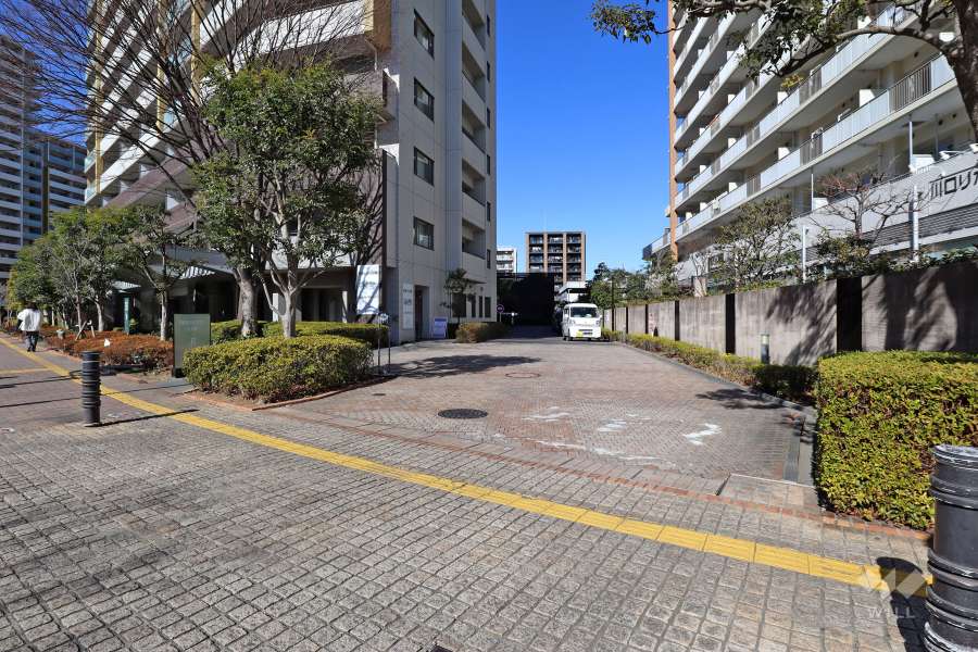 駐車場の出入り口