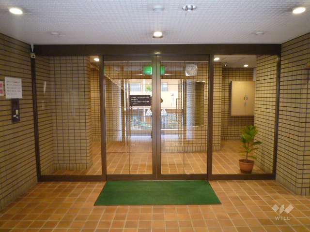 エントランスホール