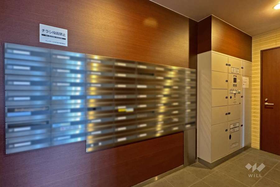 宅配ボックスと共用ポスト