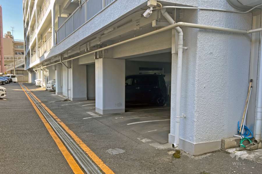 敷地内駐車場（屋内平面式）