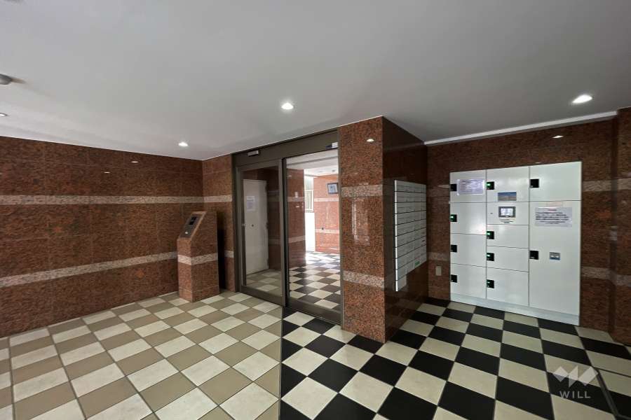 エントランスホール