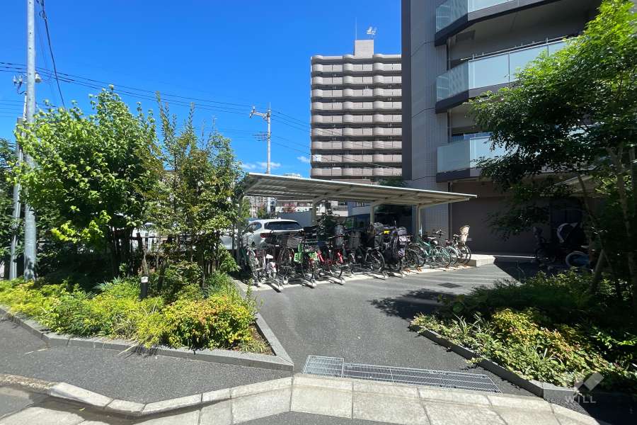 駐輪場（屋根あり）