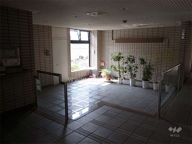 エントランスホール