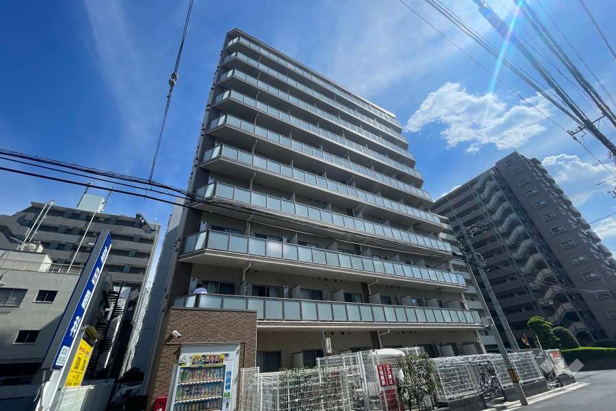 レグジー西川口AZ3の外観（北側から）