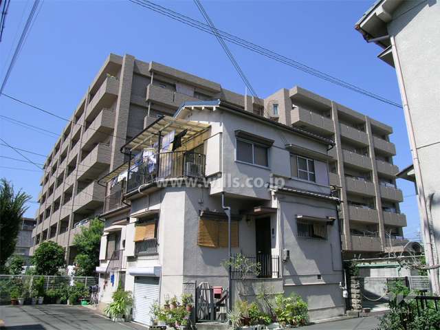 ファミール池田石橋の外観（南東側から）