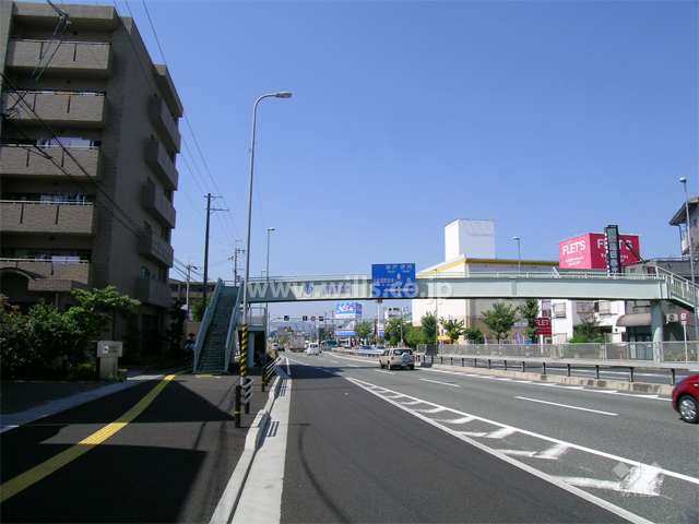 敷地の北側には国道171号線が走っています