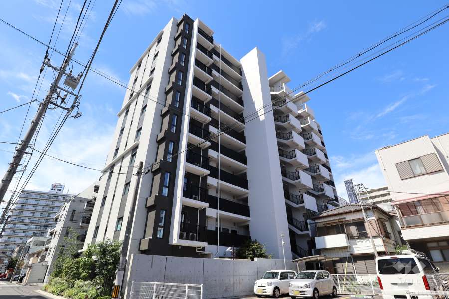 プレミスト川口並木の外観（南東側から）