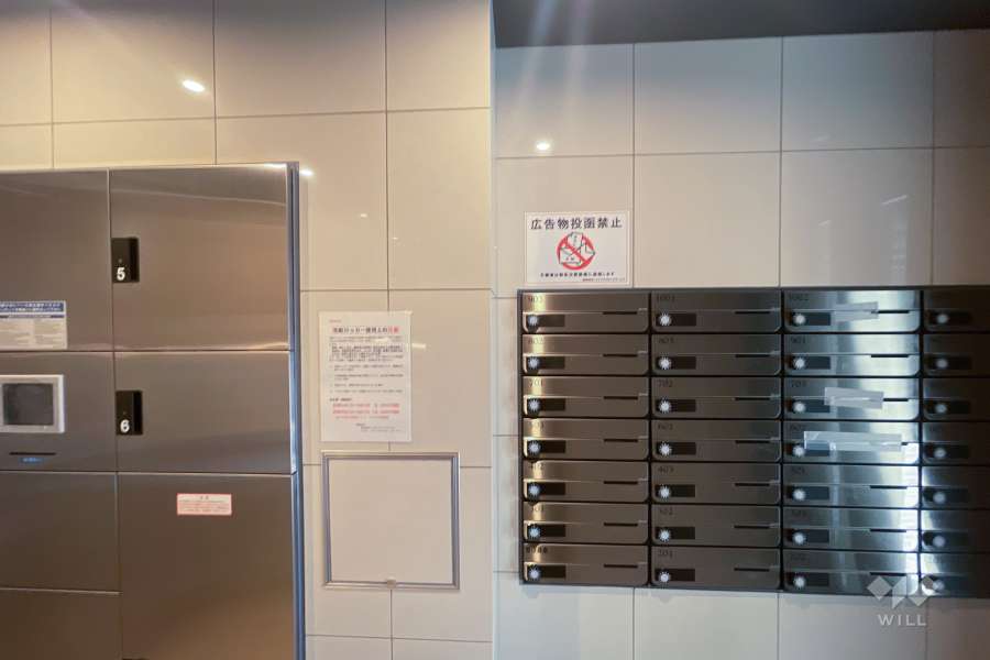 宅配ボックスと共用ポスト