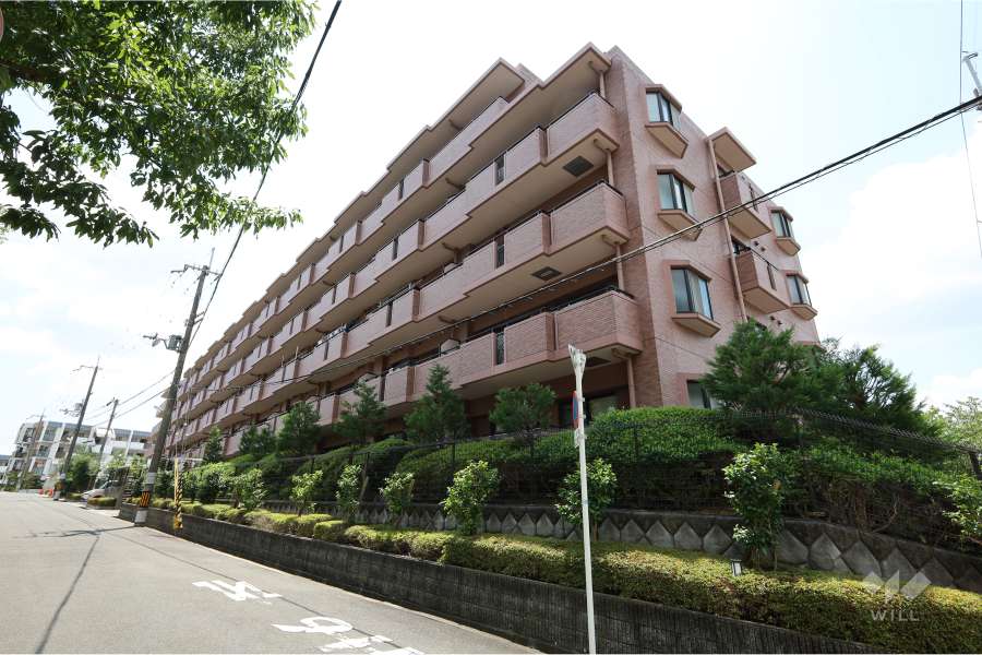 ダイアパレス池田五月丘の外観（北東側から）