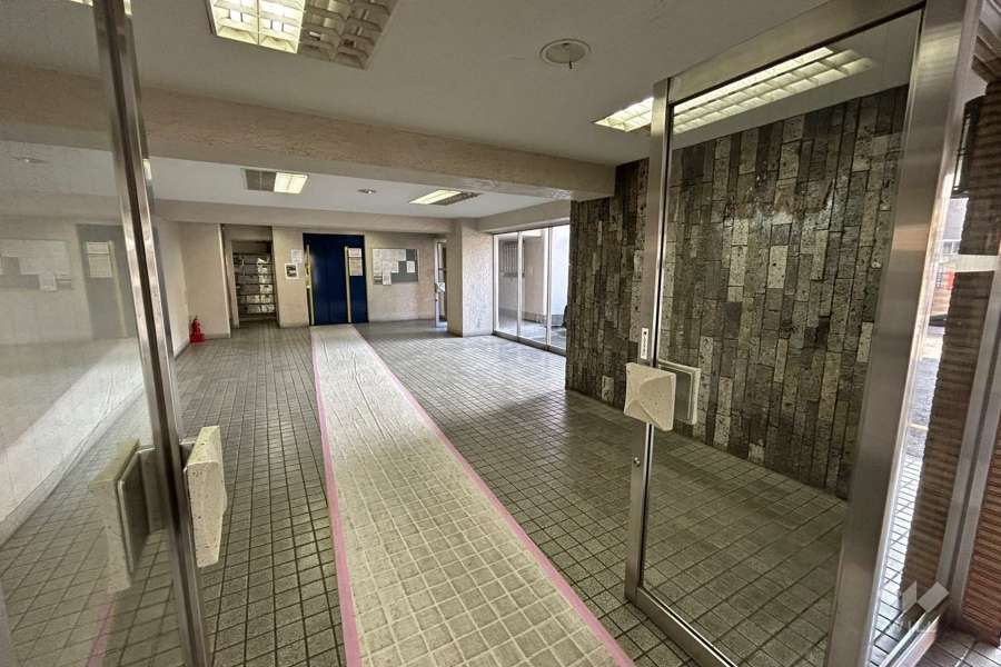 エントランスホール