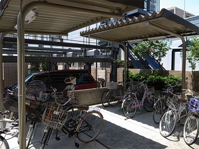 駐輪場