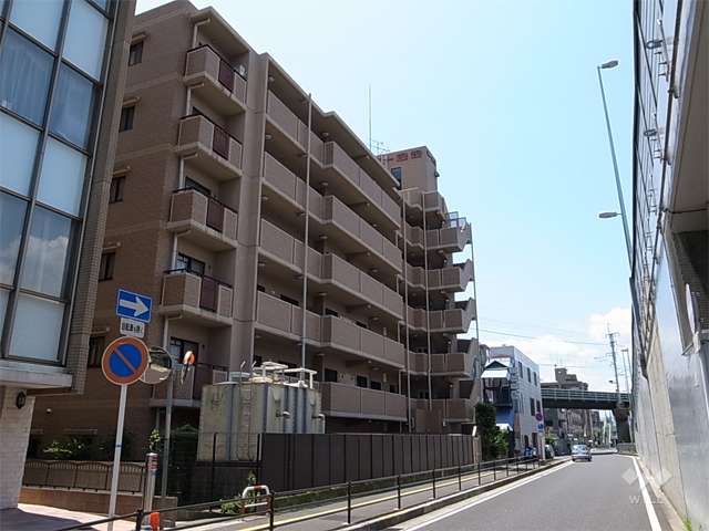 敷地の北側には国道171号線が走っています。
