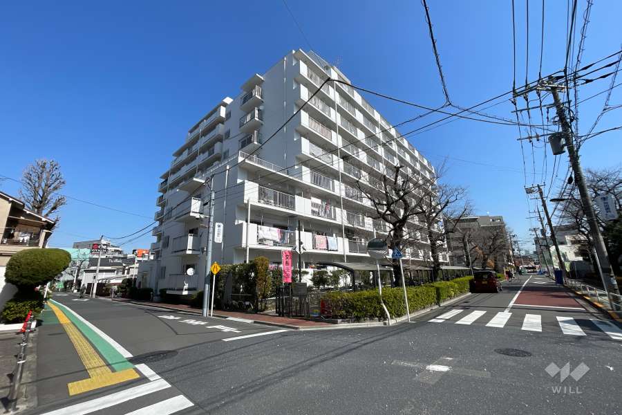 グリーンコーポ町屋の外観（南西側から）
