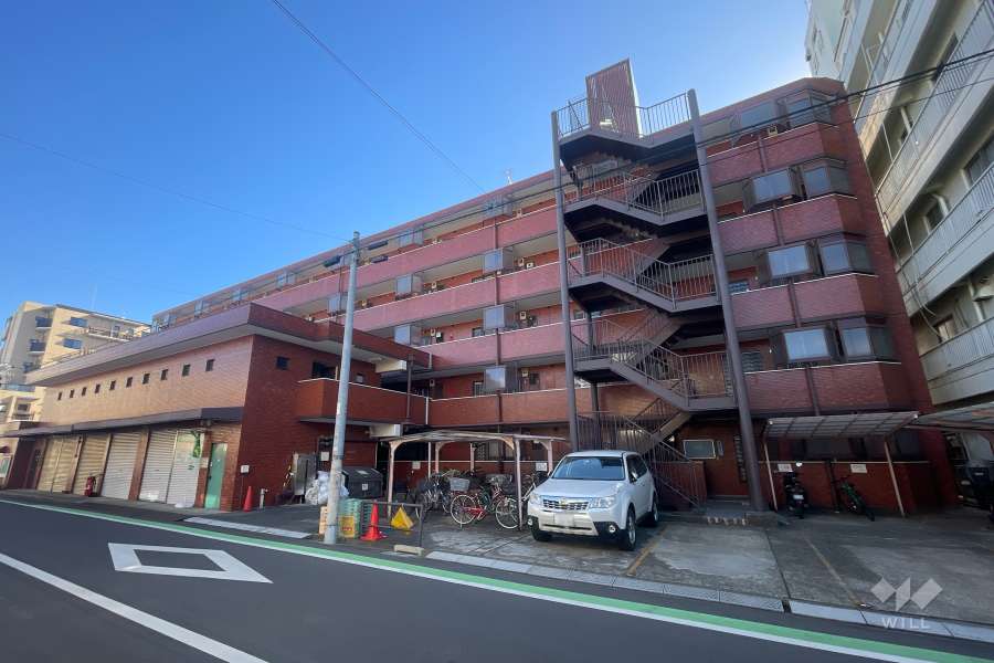 シャンボール尾久の外観（北西側から）