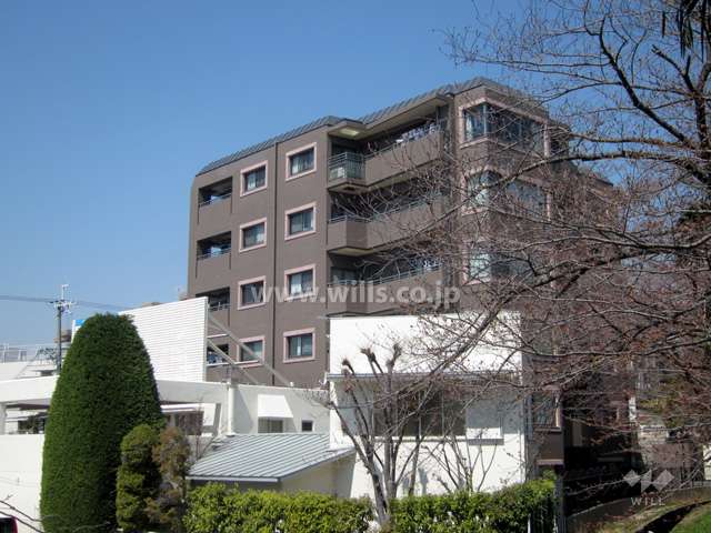 コスモ池田公園通りの外観（南東側から）