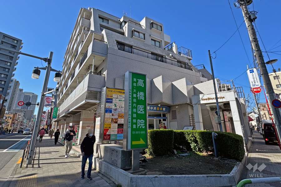 ライオンズプラザ町屋の外観（北東側から）