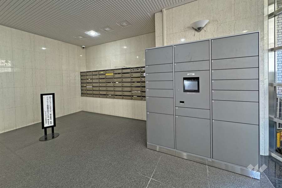 宅配ボックスと共用ポスト