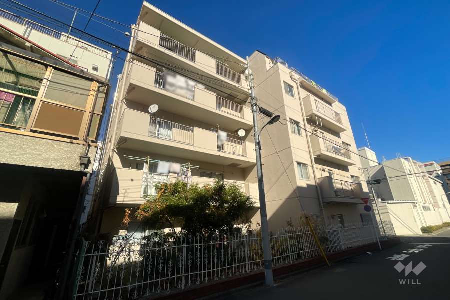 ライオンズマンション尾久第2の外観（南西側から）