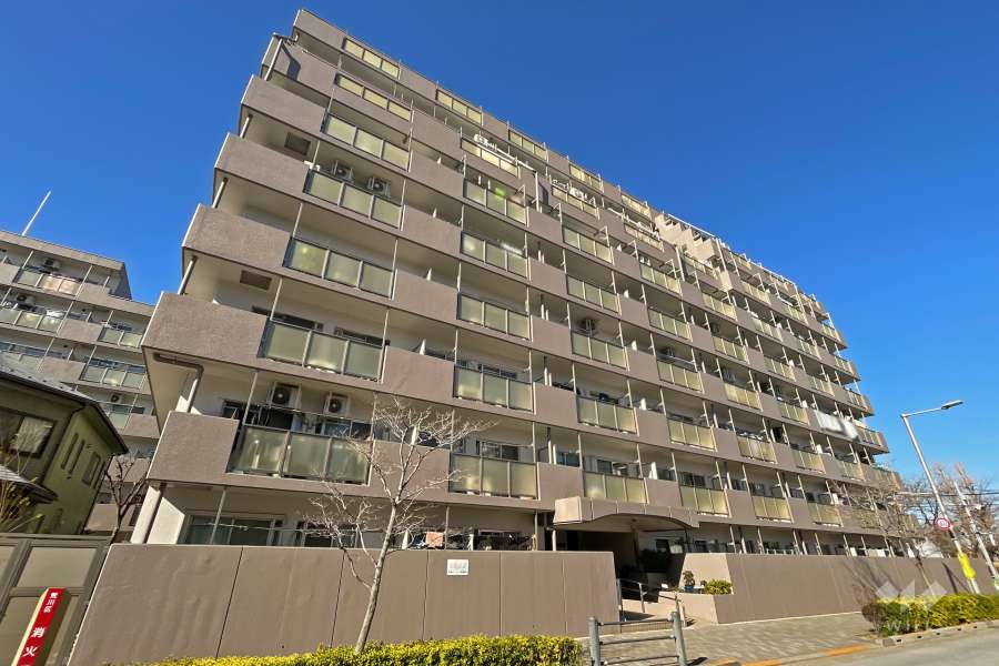 町屋ビューハイツの外観（南東側から）