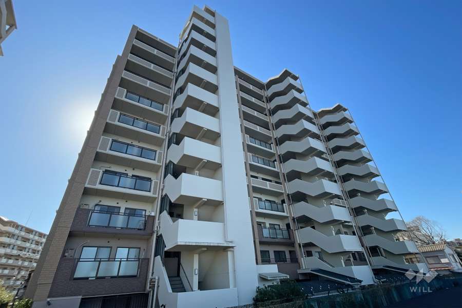 日神パレステージ町屋の外観（北東側から）