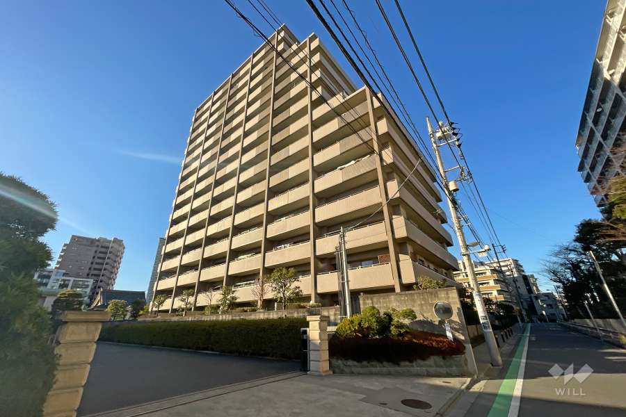 コスモシティ東京イーストの外観（南東側から）